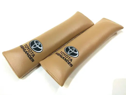 Un conjunto de accesorios interiores para Toyota.